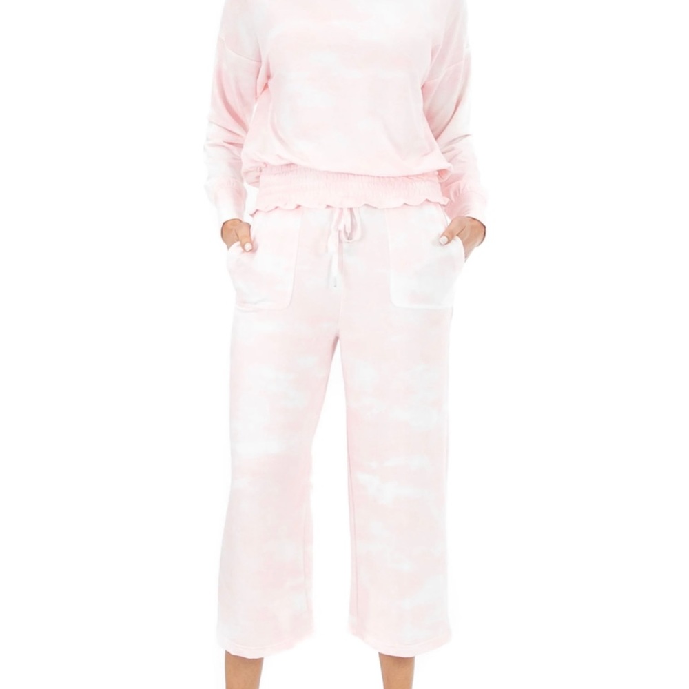 Tie Dye Pink & White soft terry set.  New with tags.  Size Large.
